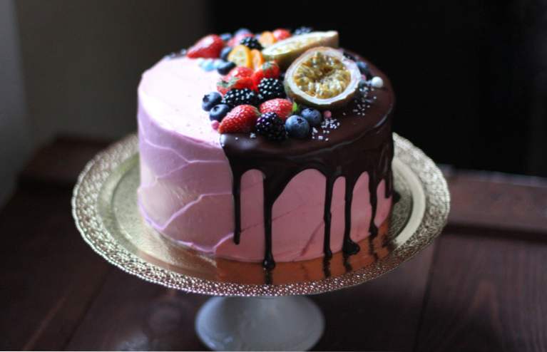 Torta s mrljama - 4 recepta za pripremu i ukrašavanje kolača kod kuće