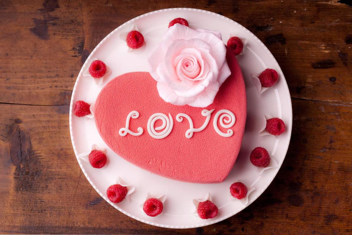 Heart Cake - 6 receptov na výrobu lahodného, ​​krásneho a originálneho tortu pre milovníkov