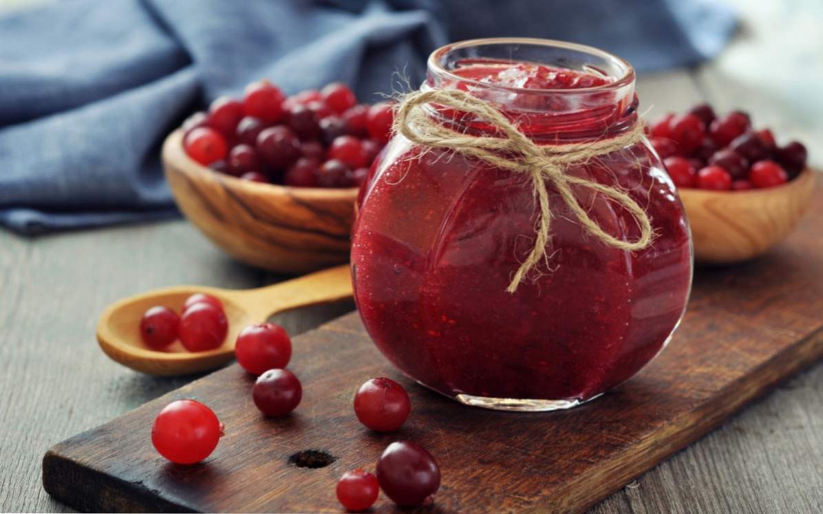 Lingonberry Jam - 7 jednoduchých a lahodných receptov