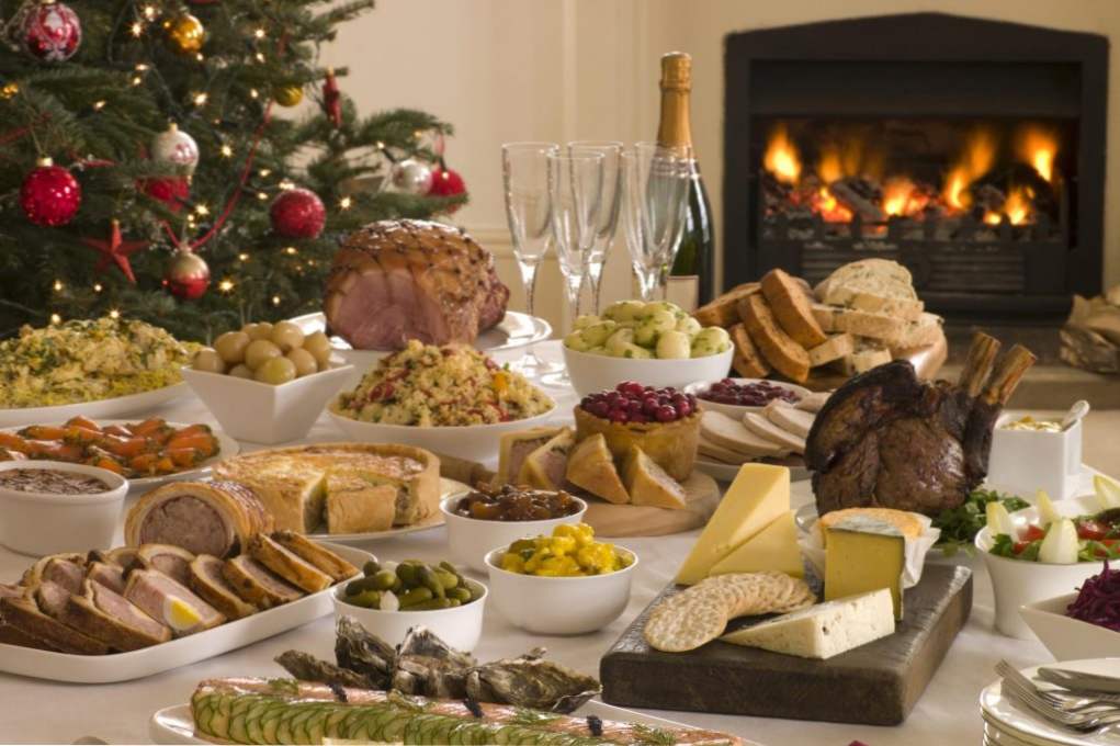 Dania świąteczne - 19 przepisów na pyszne i piękne potrawy na świątecznym stole