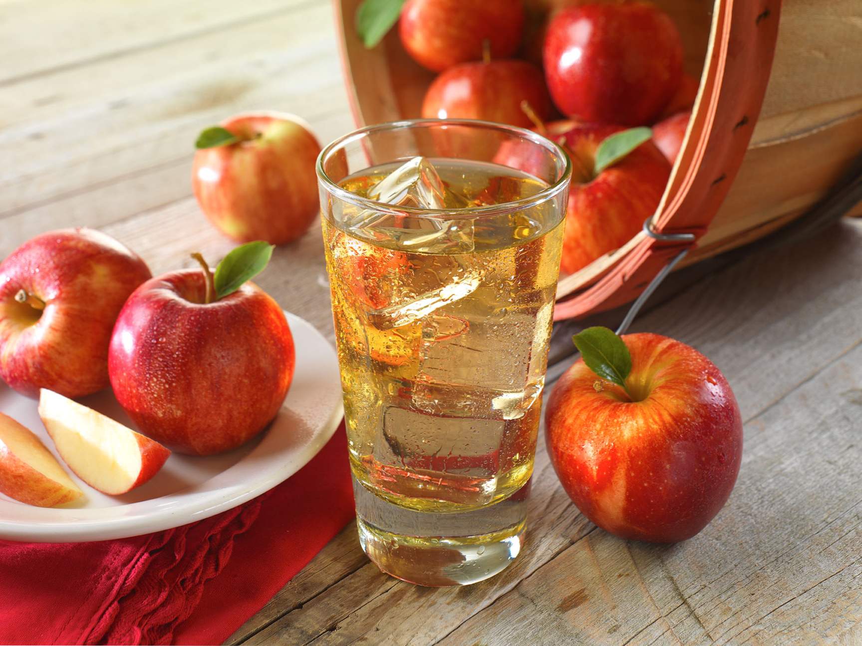 Яблучний компот - 8 рецептів приготування