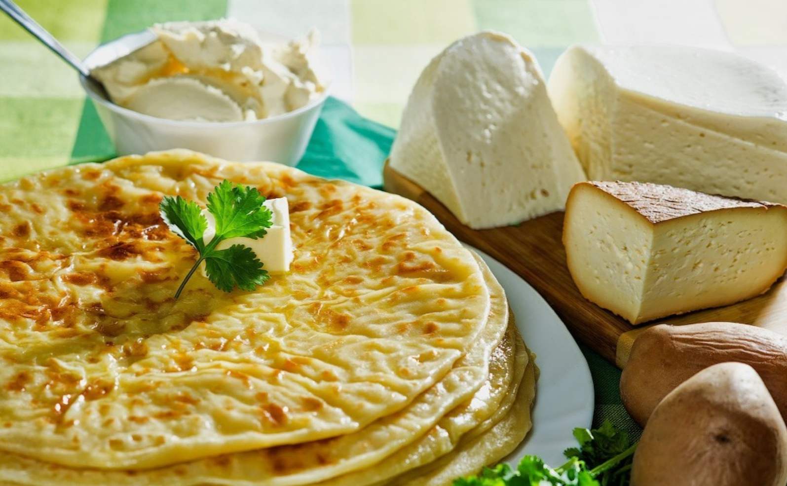 Khychyny s sirom in krompirjem - 7 korak za korakom recepti