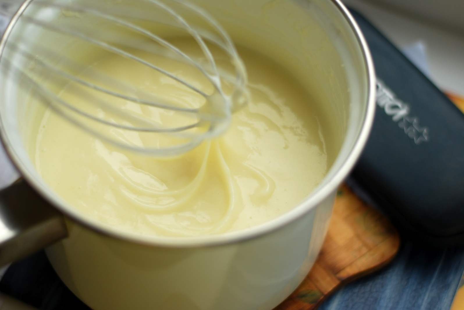 Kremo mlečne kreme - 7 receptov za različne pecivo