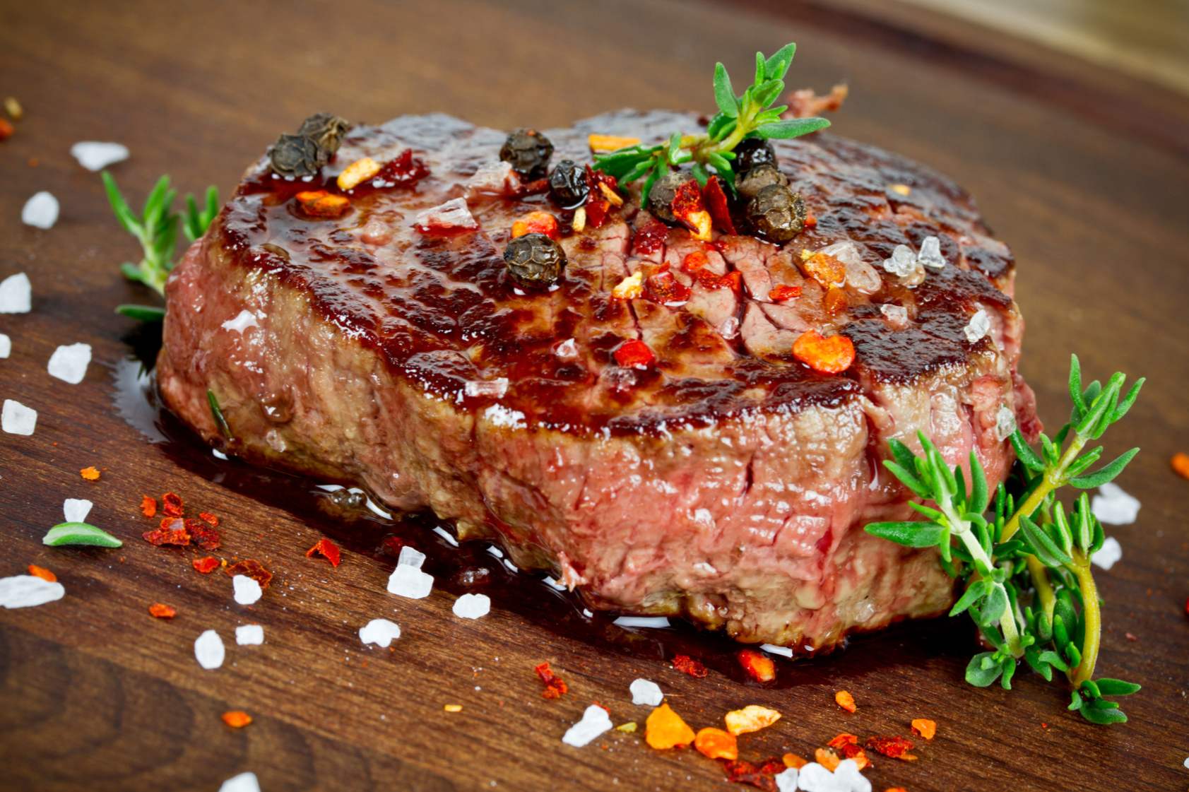 Stek z wołowiny na patelni - 8 przepisów kulinarnych