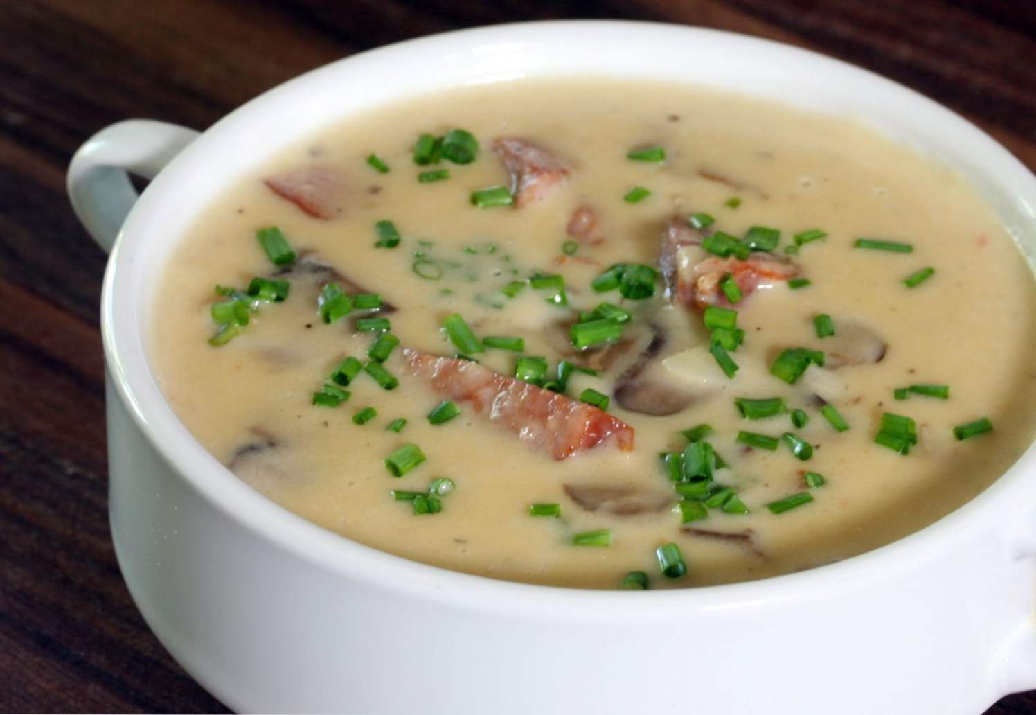 Суп з грибами та плавленим сиром - 7 рецептів приготування