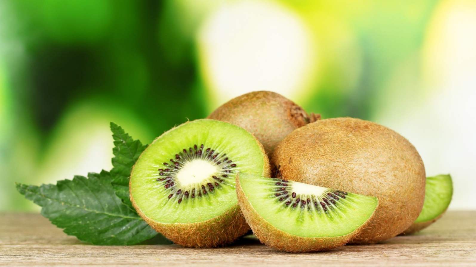 Kiwi výhody a poškodenie tela, vlastnosti kiwi pre ženy