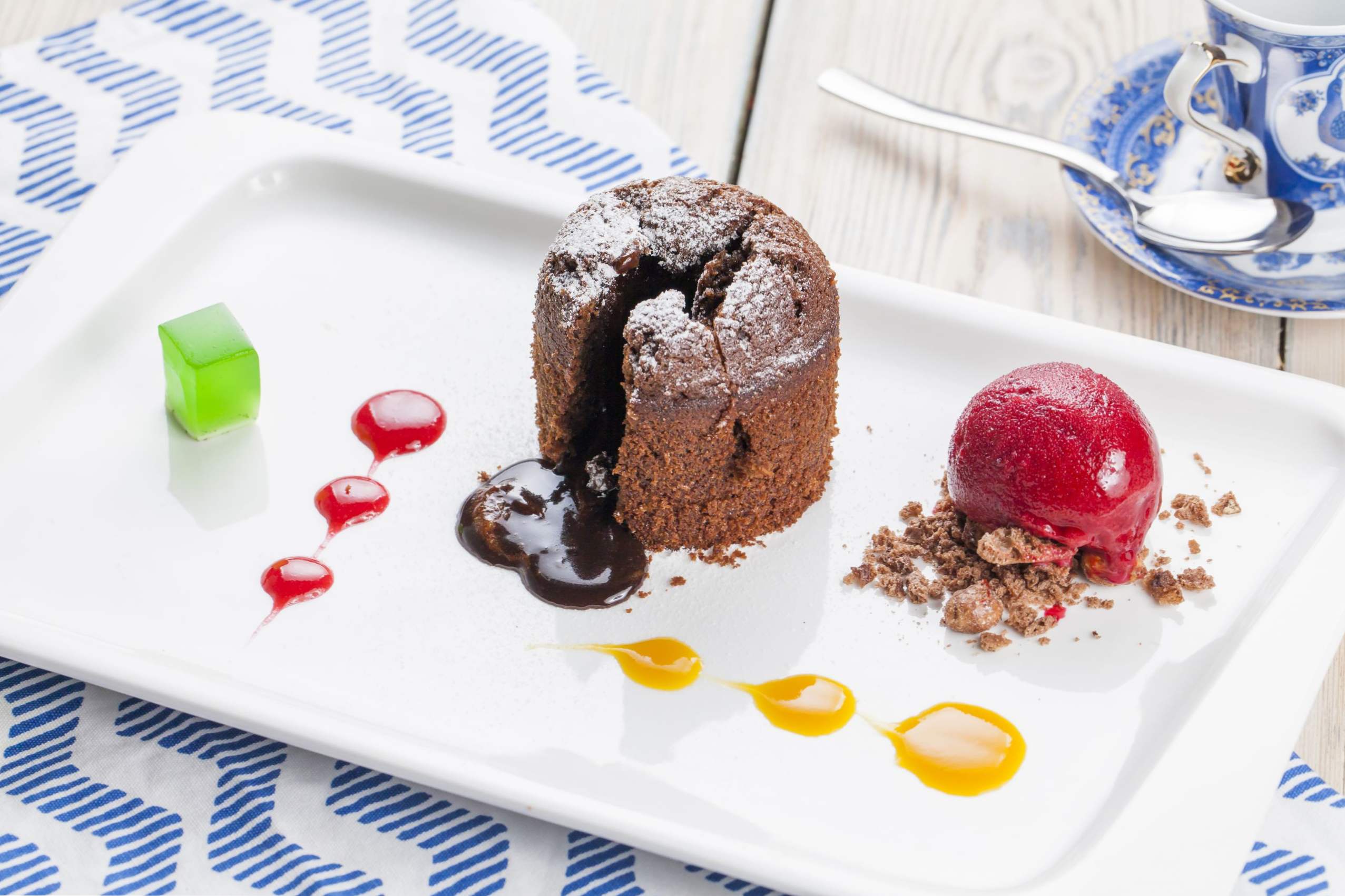 Chocolate Fondant - 7 Recepti za kuhanje s tekućim centrom kod kuće