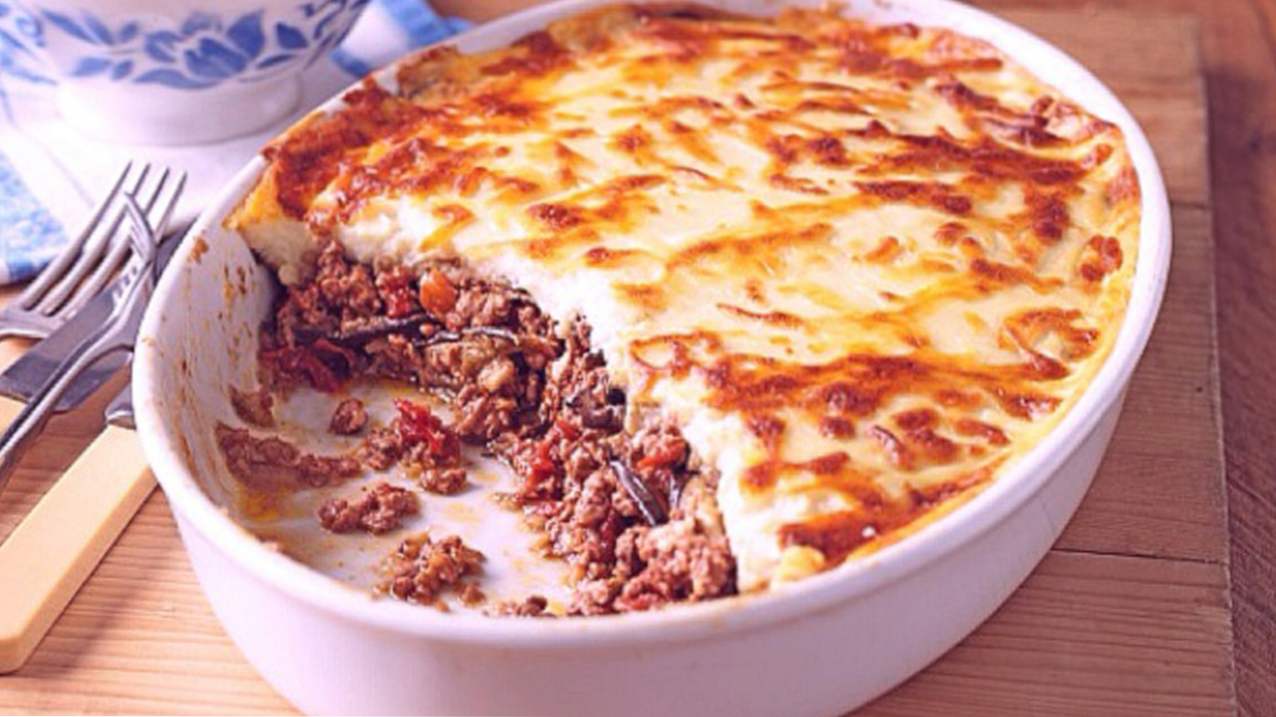 Grški Moussaka z jajčevci - 6 receptov