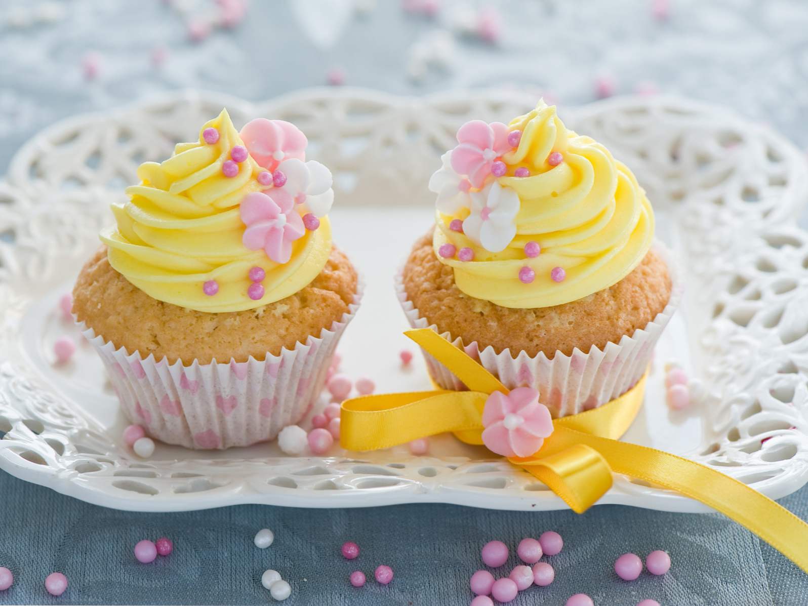 Cupcakes - 10 preprostih receptov v plesni doma