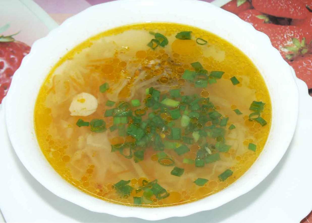 Svježa juha od kupusa - 8 recepata
