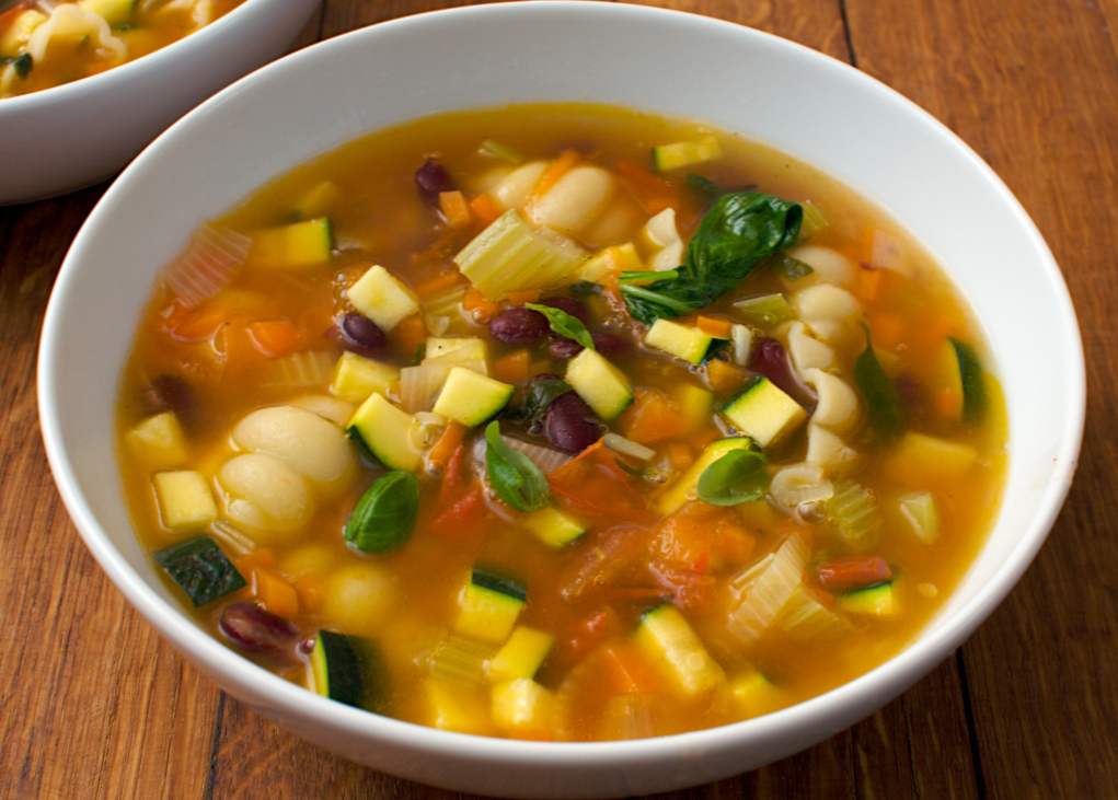 Суп Мінестроне - 6 рецептів італійського овочевого супу