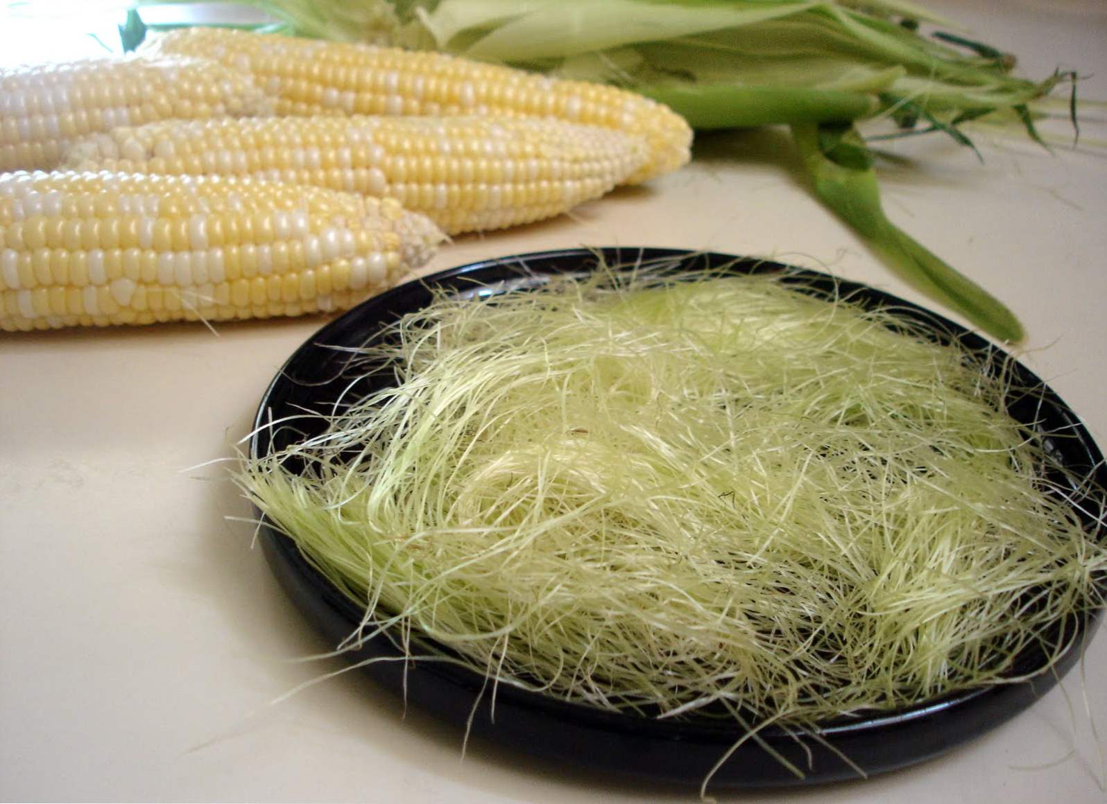 Zdravstvena svojstva kukuruznog svila i kontraindikacije za žene