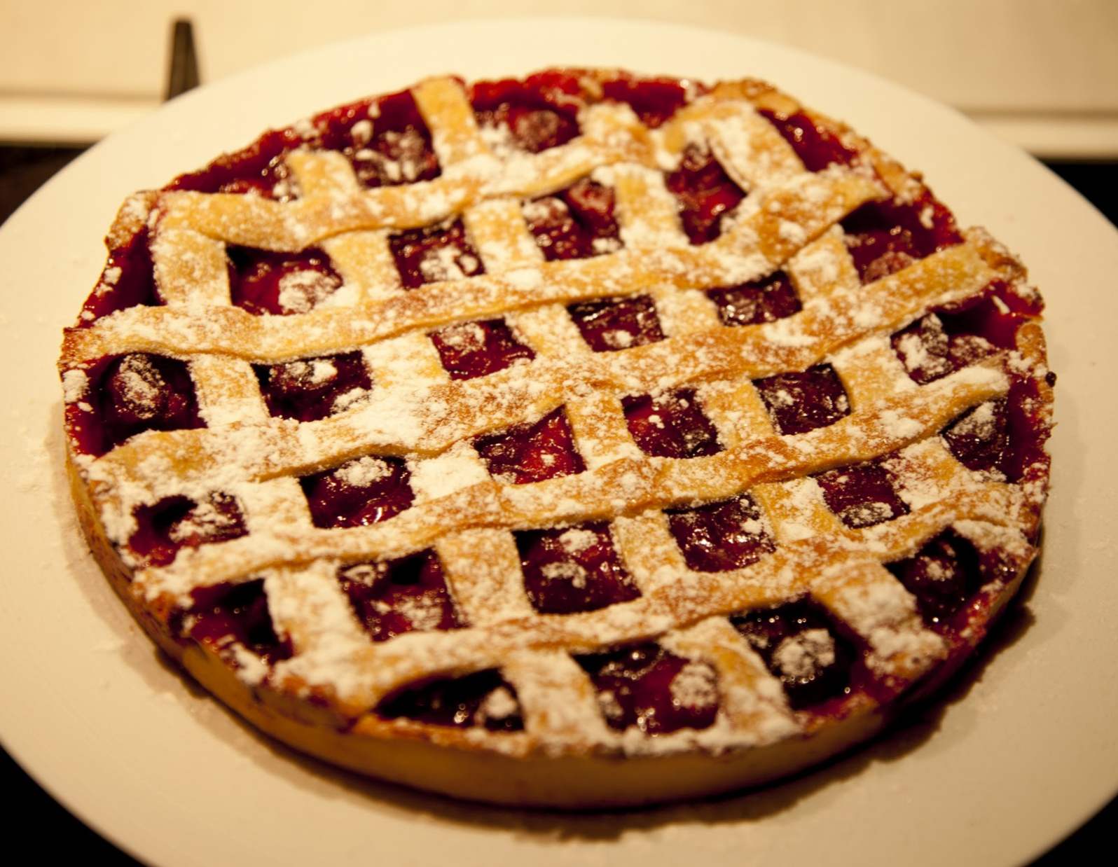 Пиріг з вишнею - 11 простих рецептів вишневого пирога