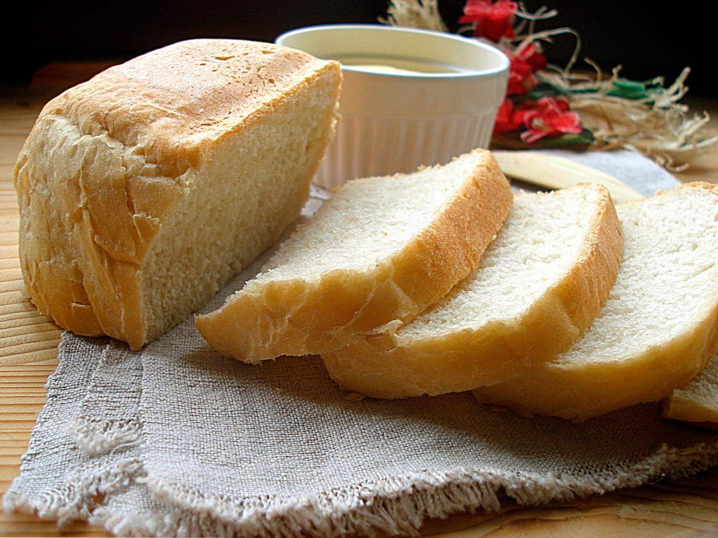 Kruh kruha v krušni napravi - 4 recepti