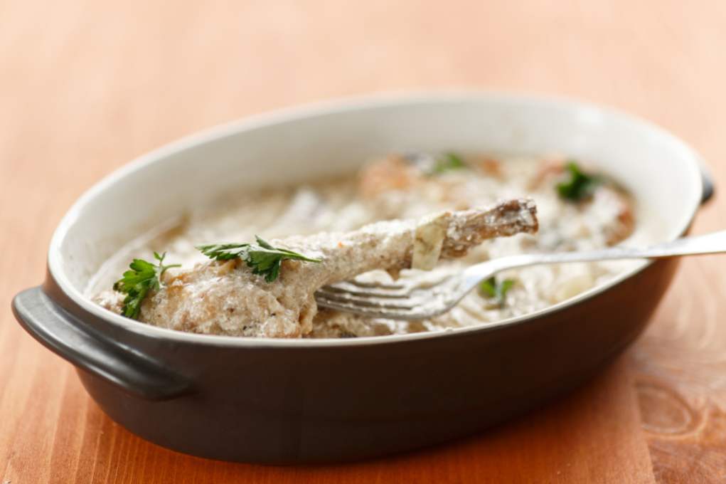 Gulasz z królika w śmietanie - pyszne przepisy kulinarne